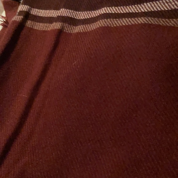 Burgundy Blanket Scarf - Picture 8 of 9